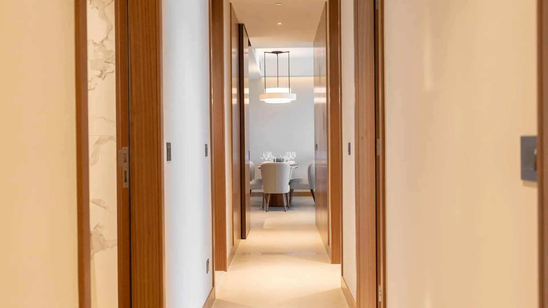 Address Residences Dubai Opera - Burj Khalifa City Views 1, 2, & 3-Bedroom Apartment 1 Minute Walk To Burj Khalifa, Dubai Mall, Dubai Fountain By Heaven Crest