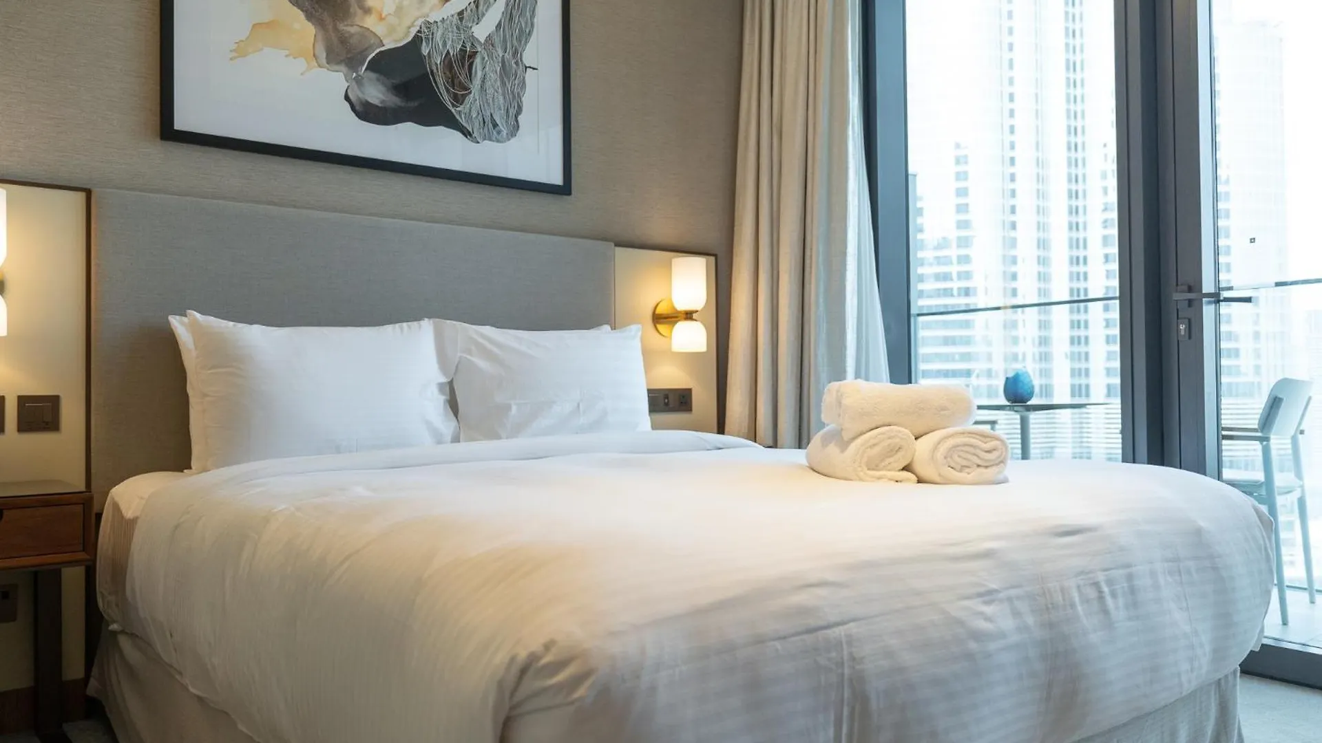 Address Residences Dubai Opera - Burj Khalifa City Views 1, 2, & 3-Bedroom Apartment 1 Minute Walk To Burj Khalifa, Dubai Mall, Dubai Fountain By Heaven Crest
