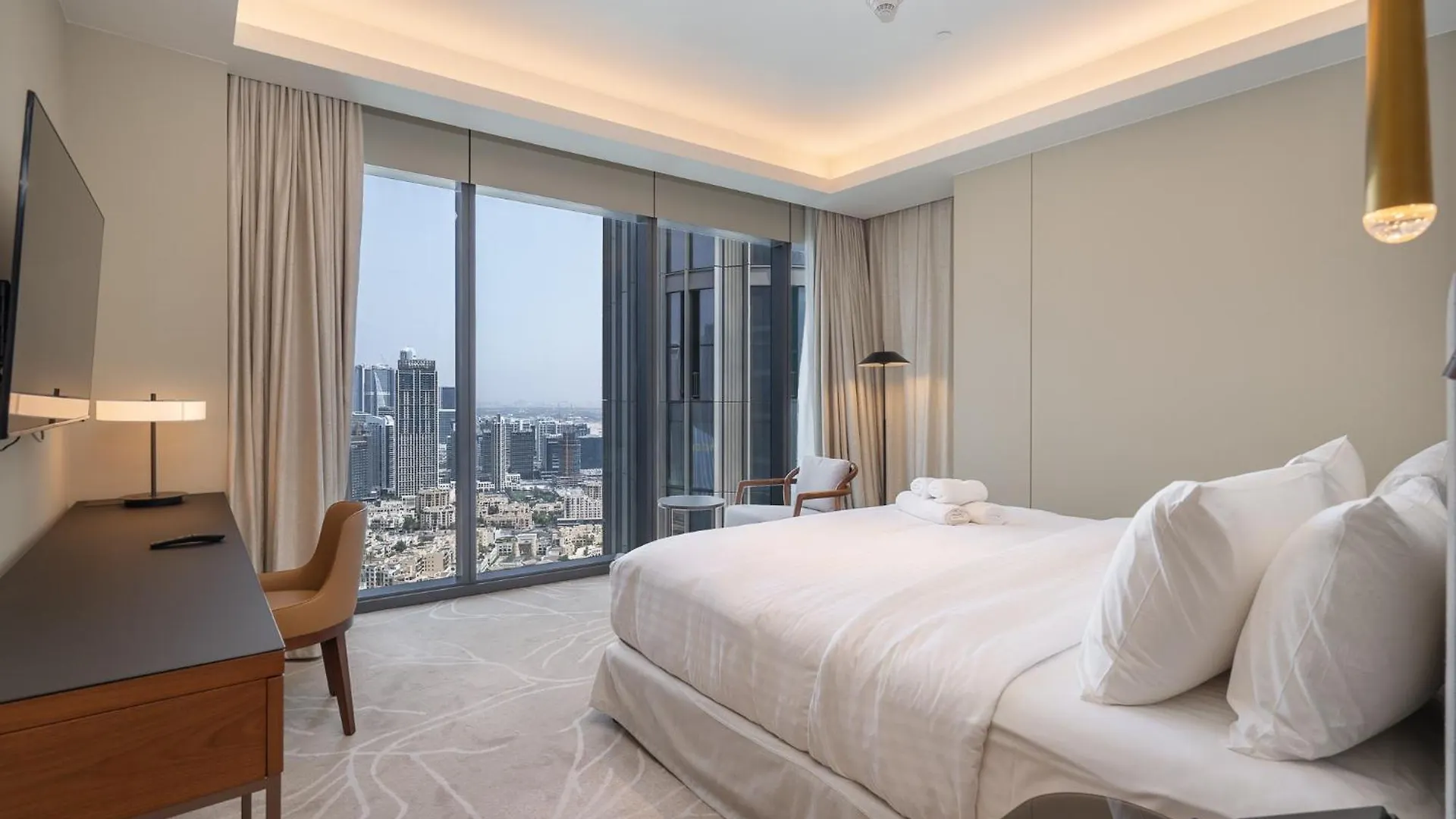 Address Residences Dubai Opera - Burj Khalifa City Views 1, 2, & 3-Bedroom Apartment 1 Minute Walk To Burj Khalifa, Dubai Mall, Dubai Fountain By Heaven Crest