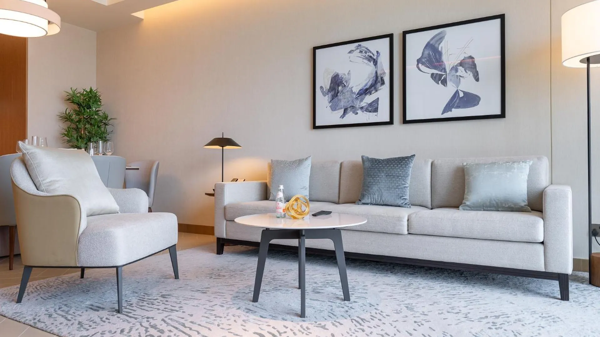 Address Residences Dubai Opera - Burj Khalifa City Views 1, 2, & 3-Bedroom Apartment 1 Minute Walk To Burj Khalifa, Dubai Mall, Dubai Fountain By Heaven Crest