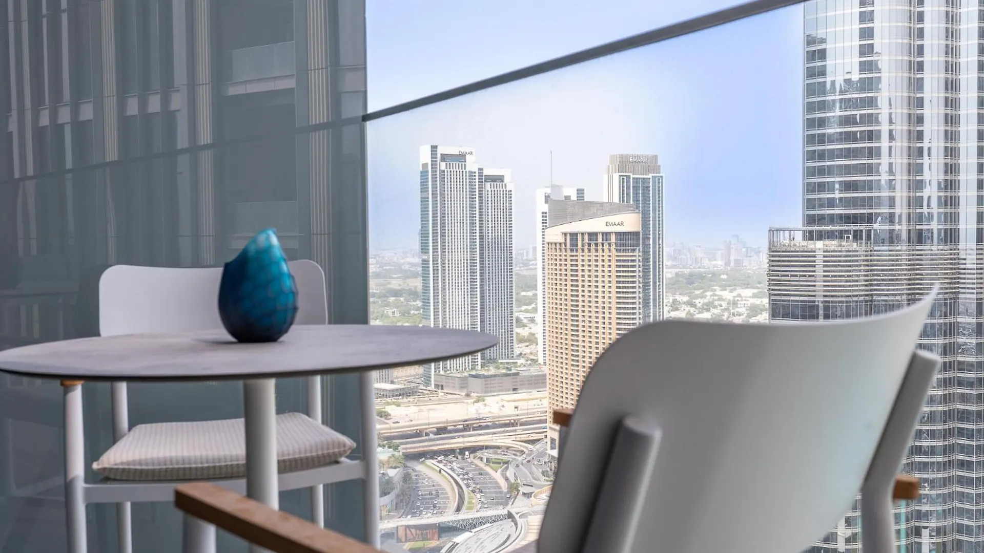 Address Residences Dubai Opera - Burj Khalifa City Views 1, 2, & 3-Bedroom Apartment 1 Minute Walk To Burj Khalifa, Dubai Mall, Dubai Fountain By Heaven Crest
