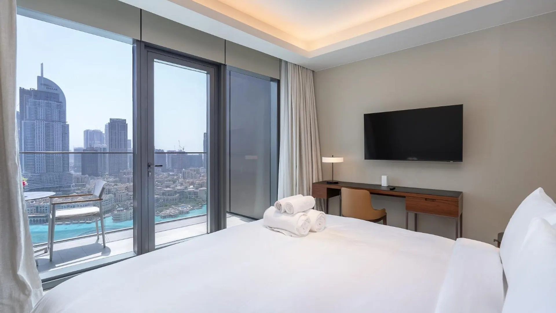 Address Residences Dubai Opera - Burj Khalifa City Views 1, 2, & 3-Bedroom Apartment 1 Minute Walk To Burj Khalifa, Dubai Mall, Dubai Fountain By Heaven Crest