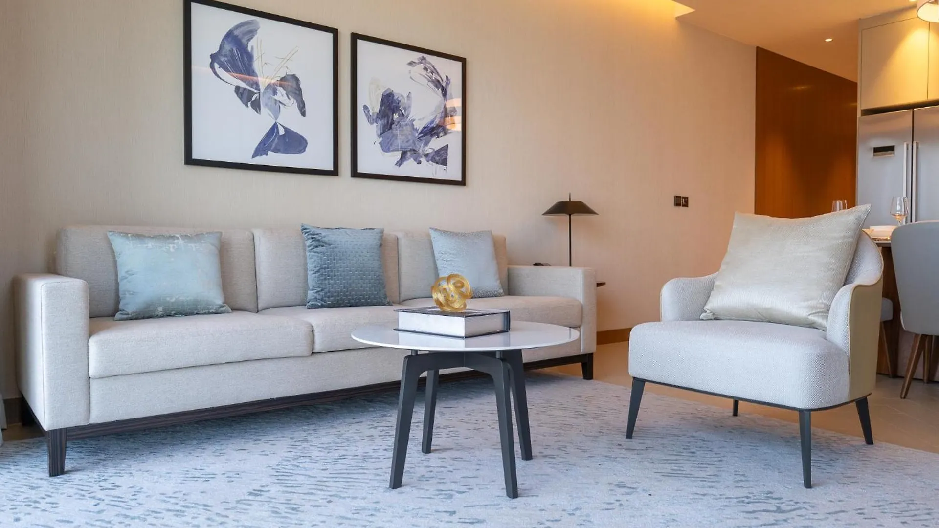 Address Residences Dubai Opera - Burj Khalifa City Views 1, 2, & 3-Bedroom Apartment 1 Minute Walk To Burj Khalifa, Dubai Mall, Dubai Fountain By Heaven Crest