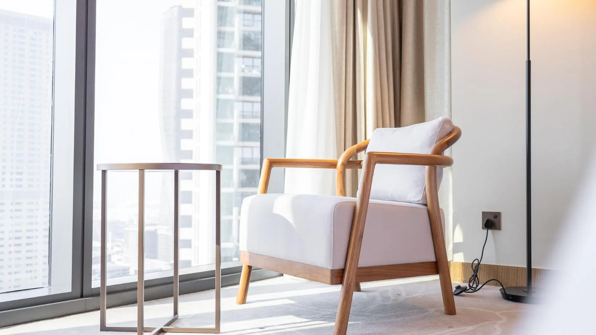 Address Residences Dubai Opera - Burj Khalifa City Views 1, 2, & 3-Bedroom Apartment 1 Minute Walk To Burj Khalifa, Dubai Mall, Dubai Fountain By Heaven Crest
