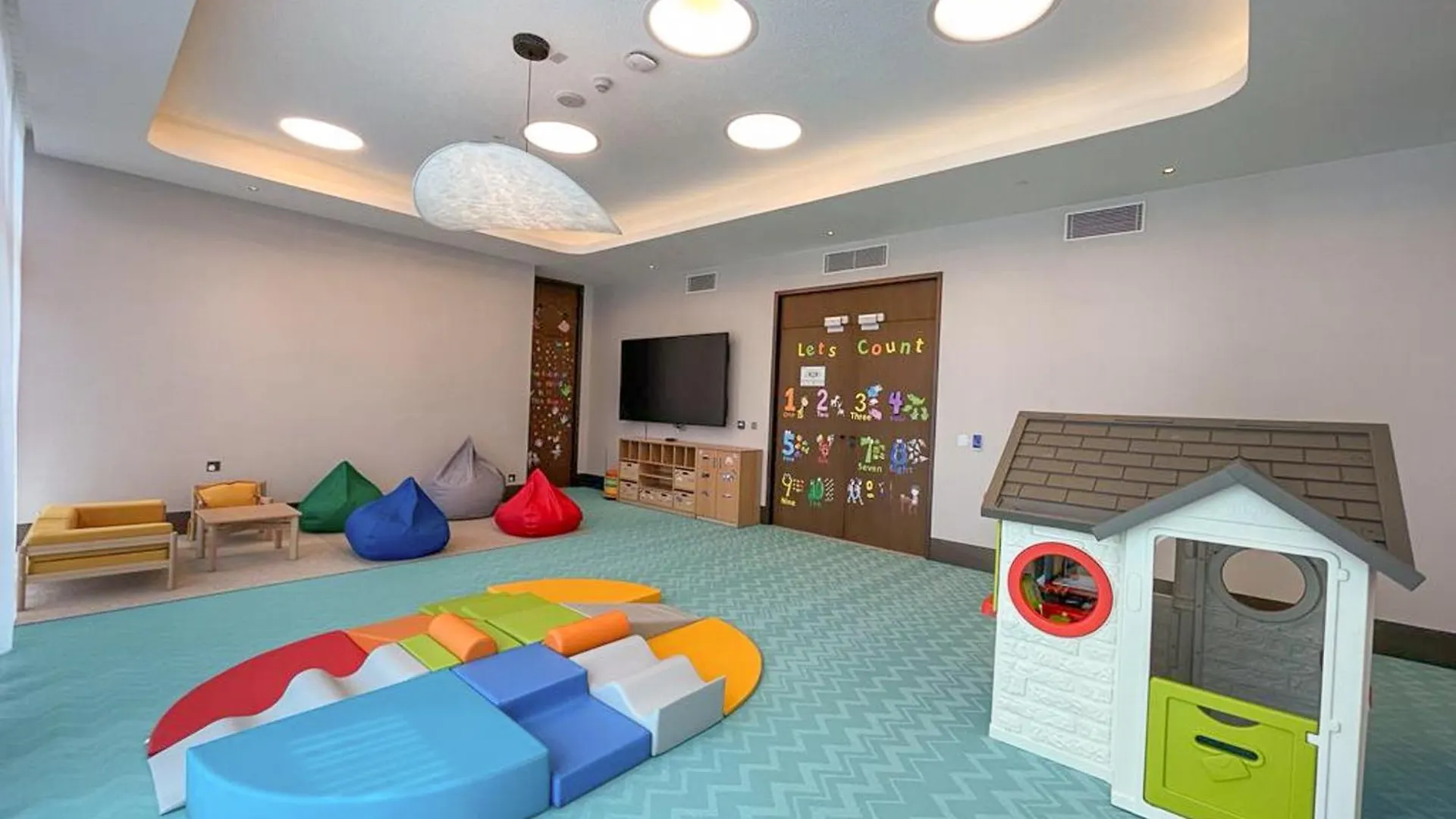 Address Residences Dubai Opera - Burj Khalifa City Views 1, 2, & 3-Bedroom Apartment 1 Minute Walk To Burj Khalifa, Dubai Mall, Dubai Fountain By Heaven Crest United Arab Emirates