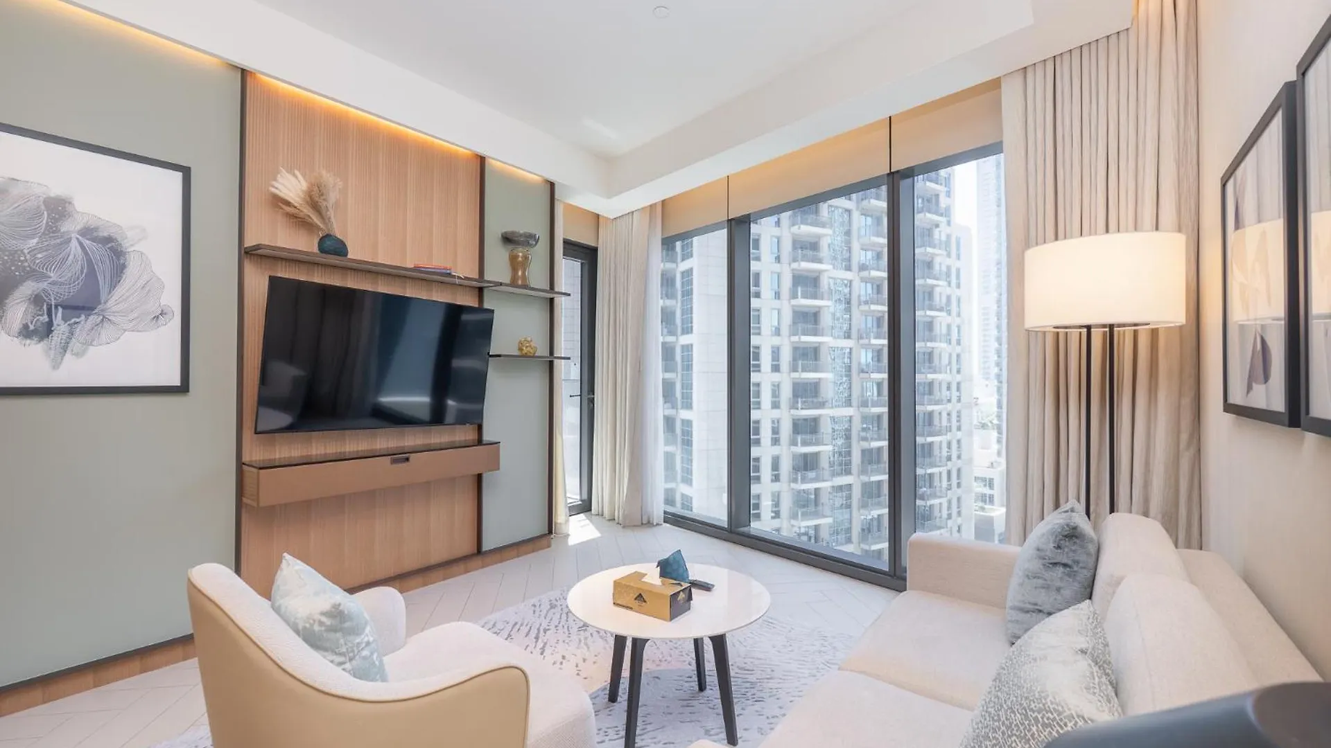 Address Residences Dubai Opera - Burj Khalifa City Views 1, 2, & 3-Bedroom Apartment 1 Minute Walk To Burj Khalifa, Dubai Mall, Dubai Fountain By Heaven Crest 0*,  United Arab Emirates