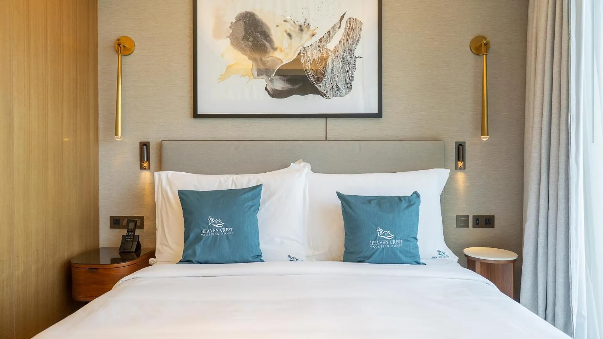 Address Residences Dubai Opera - Burj Khalifa City Views 1, 2, & 3-Bedroom Apartment 1 Minute Walk To Burj Khalifa, Dubai Mall, Dubai Fountain By Heaven Crest