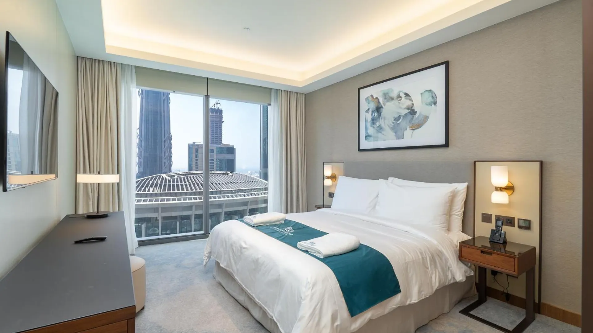 Address Residences Dubai Opera - Burj Khalifa City Views 1, 2, & 3-Bedroom Apartment 1 Minute Walk To Burj Khalifa, Dubai Mall, Dubai Fountain By Heaven Crest